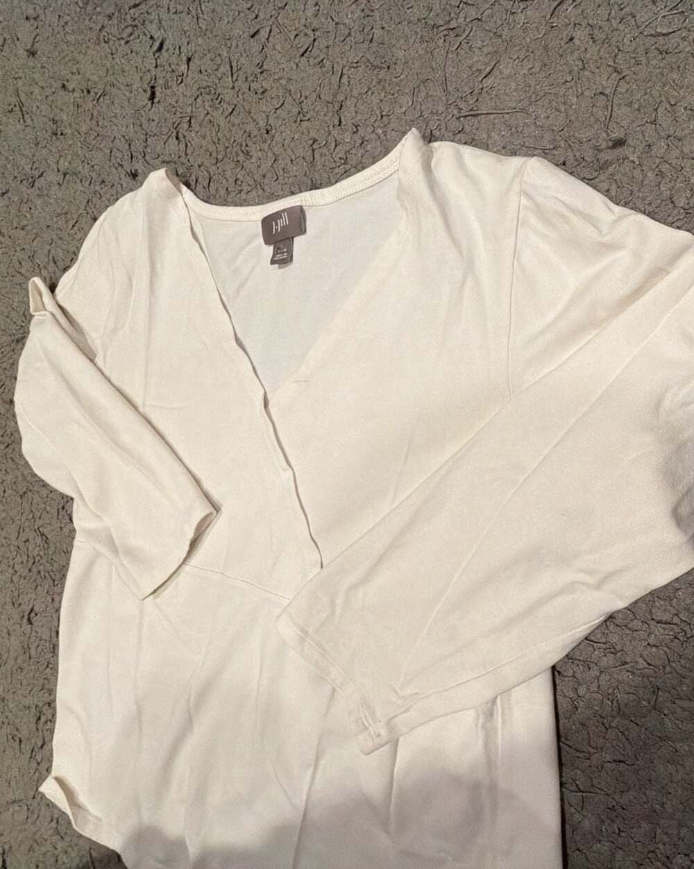 J.Jill Women's White Long Sleeve V-Neck T-Shirt Size S